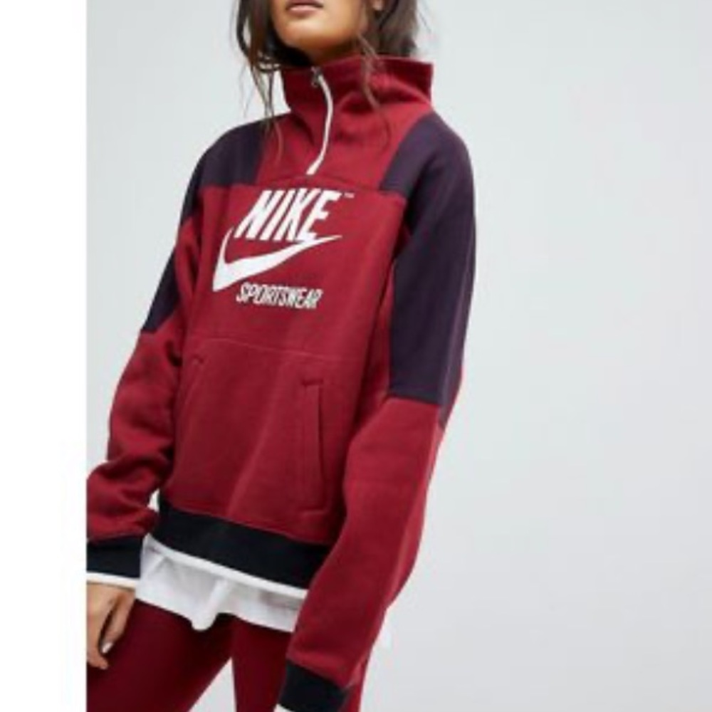 Nike Vintage-style Quarter Zip Sweatshirt Women’s